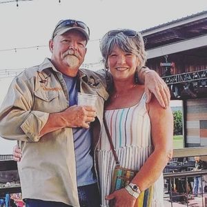 Meet your Posher, Dianna